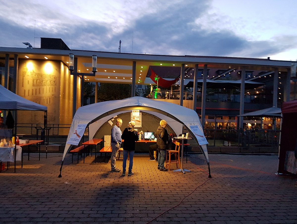 Repair Café on Tour auf dem
Marktplatz in Hanau - 2019