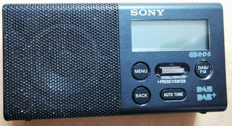 Vorderansicht Sony Radio XDR-P1 DBP